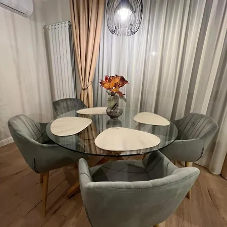 Elements Stylish 1bdr W High Speed Wifi And Work Space * Sofia