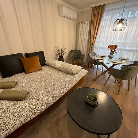 Elements Stylish 1bdr W High Speed Wifi And Work Space * Sofia