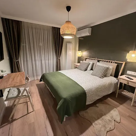 Elements Stylish 1bdr W High Speed Wifi And Work Space Apartment