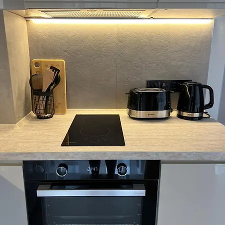 Elements Stylish 1bdr W High Speed Wifi And Work Space Appartement Sofia